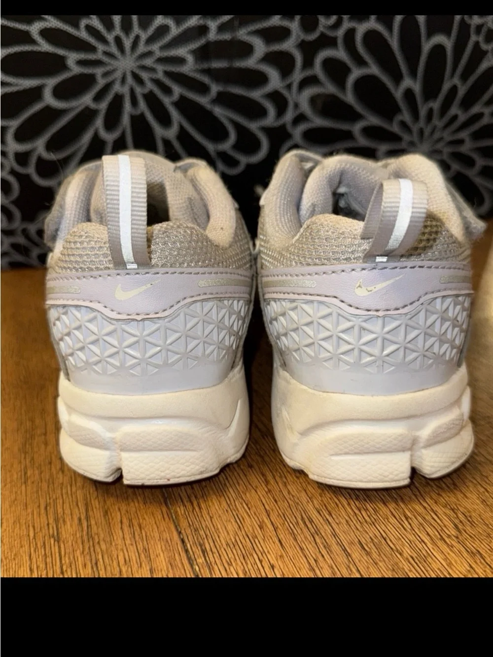 Kids Nike Vomero 5